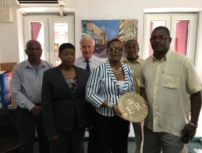 Photograph of Mayor of Dominica with the Commonwealth Walkway disc